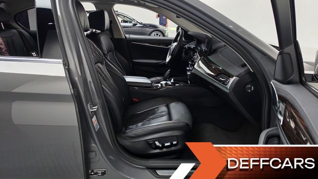 BMW 5-SERIES 523d Luxury купить на сайте DeffCars