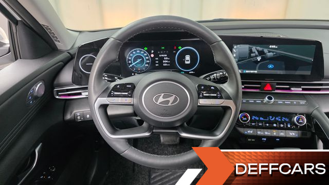 Hyundai AVANTE 1.6 Inspiration купить на сайте DeffCars