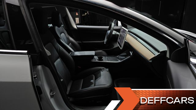 Tesla MODEL 3 Standard Range Plue RWD купить на сайте DeffCars