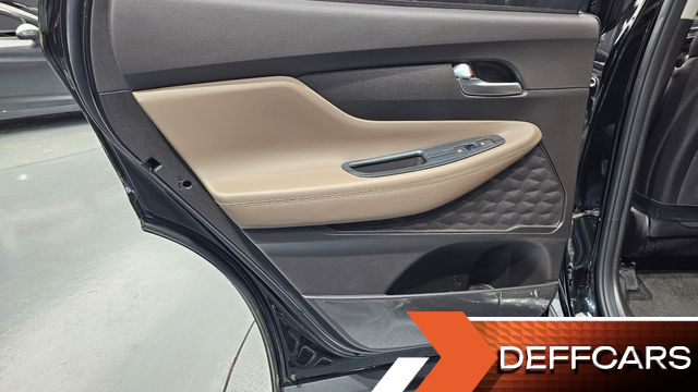 Hyundai SANTAFE Diesel 2.0 2WD Prestige купить на сайте DeffCars