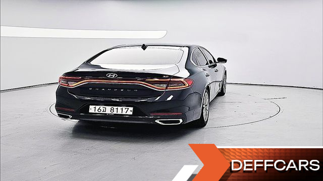 Hyundai GRANDEUR 3.0 Exclusive Special купить на сайте DeffCars