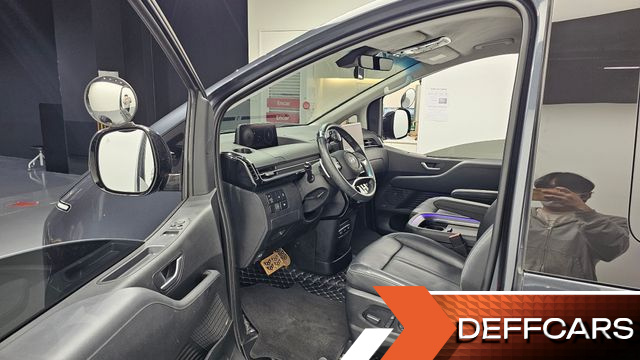 Hyundai STARIA L3.5 Lounge 7-Seater Inspiration купить на сайте DeffCars