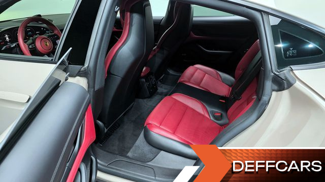 Porsche TAYCAN Base купить на сайте DeffCars