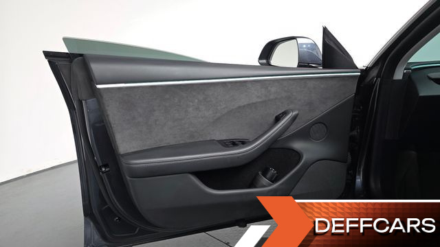Tesla MODEL 3 Long Range AWD купить на сайте DeffCars