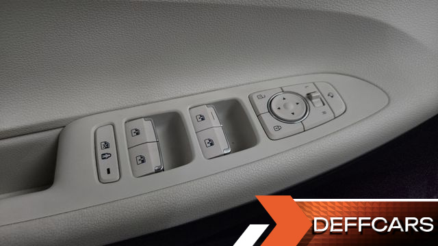 Hyundai GRANDEUR 2.5 Le Blanc купить на сайте DeffCars