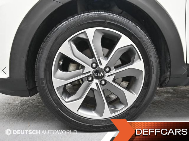 Kia STONIC Diesel 1.6 Prestige купить на сайте DeffCars
