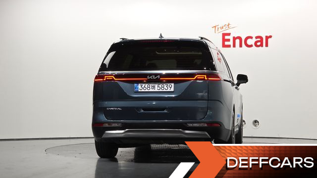 Kia CARNIVAL 7-Seater Signature купить на сайте DeffCars