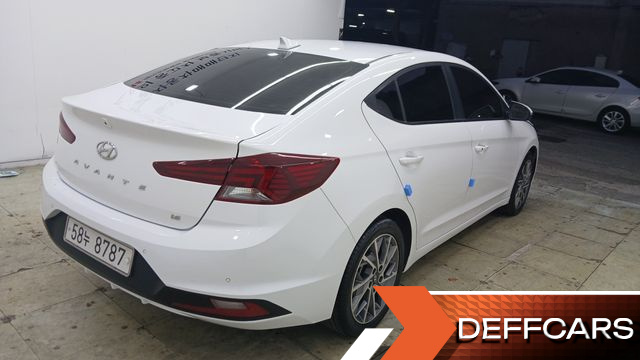 Hyundai AVANTE 1.6 Style купить на сайте DeffCars