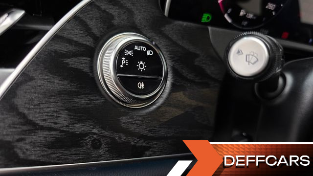 Mercedes E-CLASS E200 Avantgarde купить на сайте DeffCars