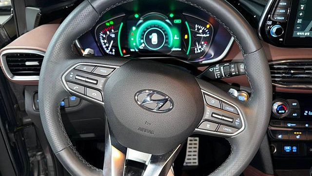 Hyundai SANTAFE Diesel 2.0 2WD Inspiration купить на сайте DeffCars