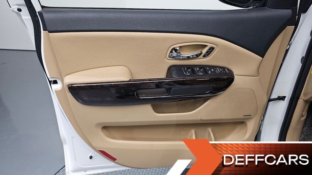 Kia CARNIVAL Gasoline 7-Seater Limousine President купить на сайте DeffCars