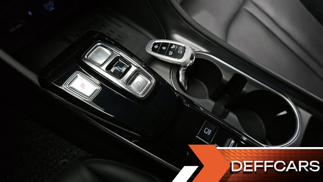 Hyundai SONATA 2.0 Premium купить на сайте DeffCars