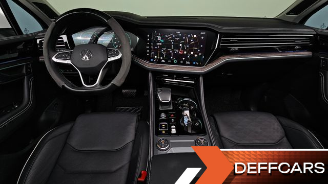 Volkswagen TOUAREG 3.0 TDI Prestige купить на сайте DeffCars