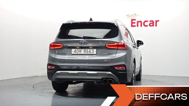 Hyundai SANTAFE Diesel 2,0 4WD Exclusive купить на сайте DeffCars