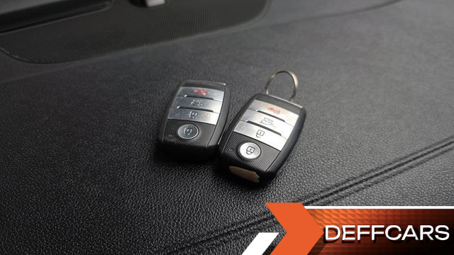 Kia SPORTAGE Diesel 2WD Prestige купить на сайте DeffCars