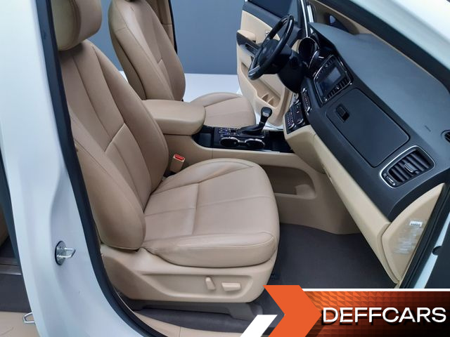 Kia CARNIVAL 7-Seater Limousine VIP купить на сайте DeffCars