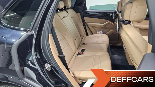 Porsche CAYENNE 3.0 купить на сайте DeffCars