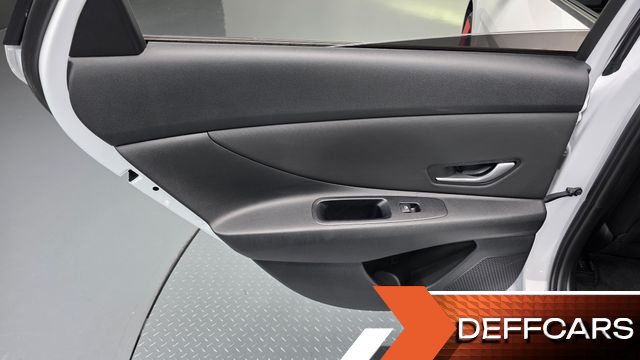 Hyundai AVANTE 1.6 Modern купить на сайте DeffCars