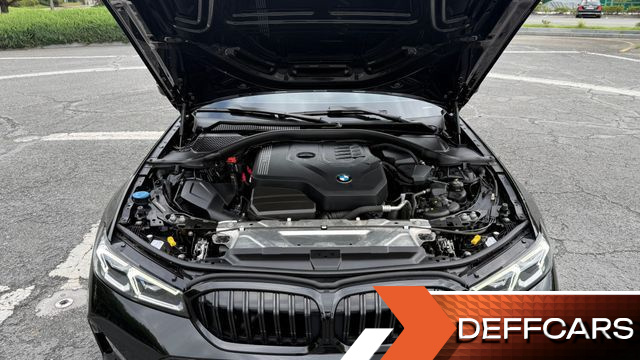 BMW 3-SERIES 320i M Sport купить на сайте DeffCars
