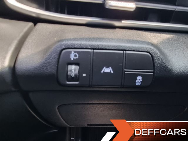Hyundai AVANTE 1.6 LPi (Rental Car) Smart купить на сайте DeffCars