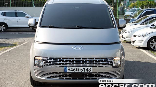Hyundai STARIA Cargo 3-Seater Modern купить на сайте DeffCars