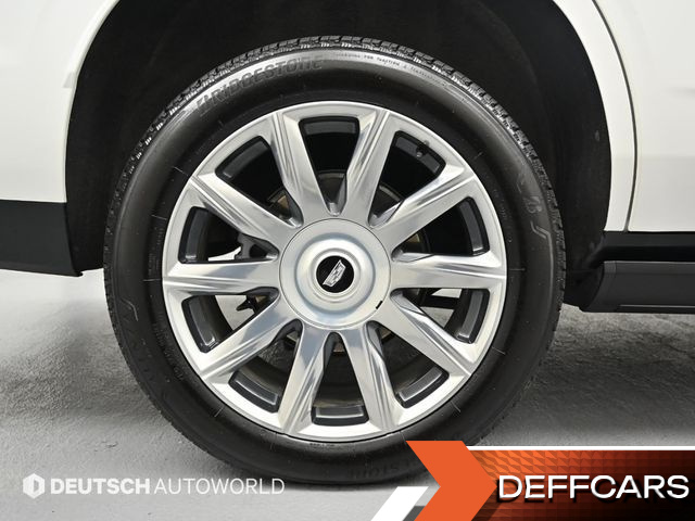 Cadillac ESCALADE 6.2 Premium Luxury Platinum купить на сайте DeffCars