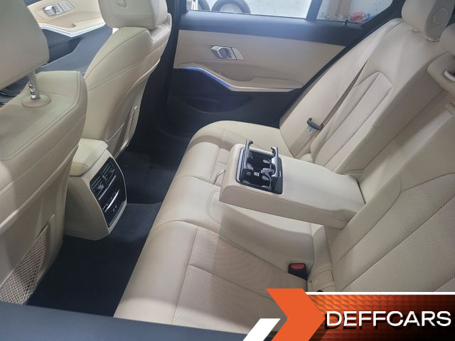 BMW 3-SERIES 320i M Sport купить на сайте DeffCars