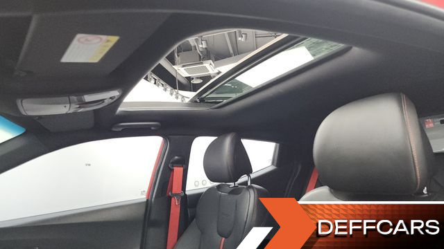 Hyundai VELOSTER 1.6 Turbo Sport Core купить на сайте DeffCars