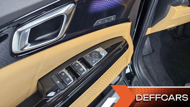 Kia CARNIVAL 7-Seater Signature купить на сайте DeffCars