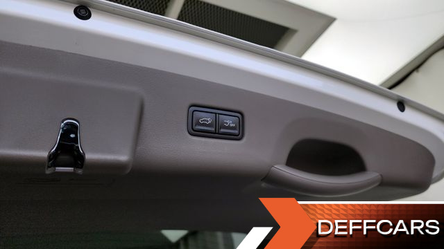 Kia CARNIVAL 9-Seater Signature купить на сайте DeffCars