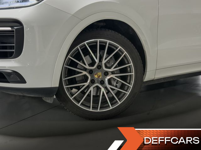 Porsche CAYENNE 3.0 купить на сайте DeffCars