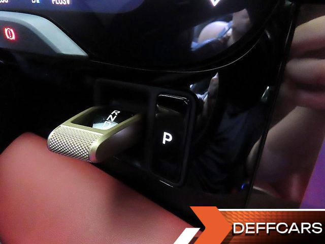 Porsche TAYCAN Turbo купить на сайте DeffCars