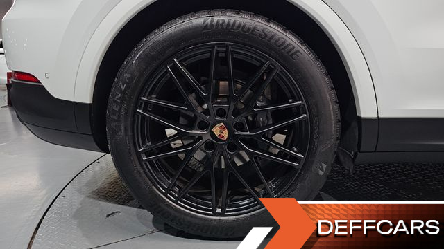 Porsche CAYENNE 3.0 купить на сайте DeffCars