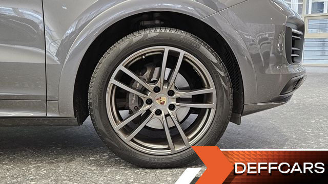 Porsche CAYENNE 3.0 купить на сайте DeffCars
