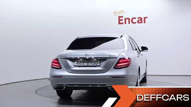 Mercedes E-CLASS E220d 4MATIC Exclusive купить на сайте DeffCars