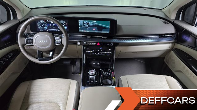 Kia CARNIVAL 7-Seater Hi-Limousine Signature купить на сайте DeffCars