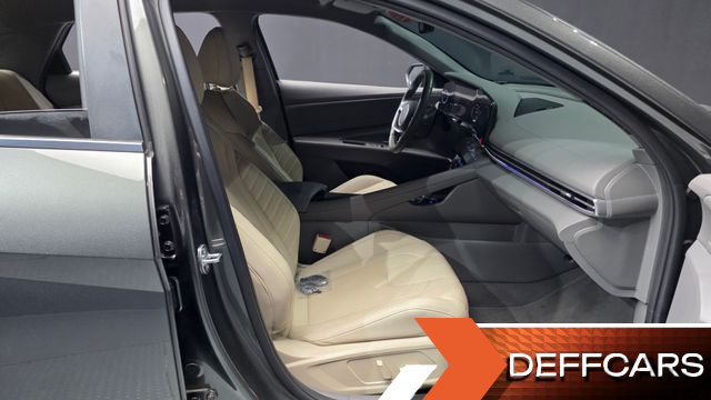 Hyundai AVANTE 1.6 Inspiration купить на сайте DeffCars
