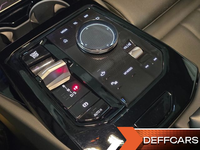 BMW 5-SERIES 520i M Sport купить на сайте DeffCars