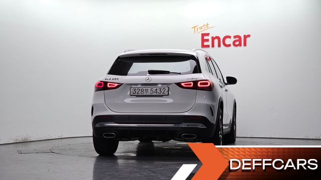 Mercedes GLA-CLASS GLA250 4MATIC купить на сайте DeffCars