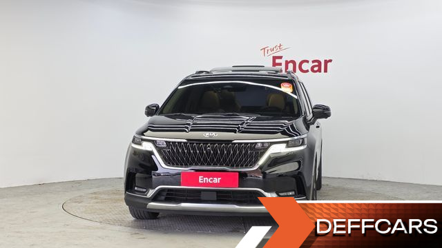 Kia CARNIVAL Gasoline 7-Seater Signature купить на сайте DeffCars