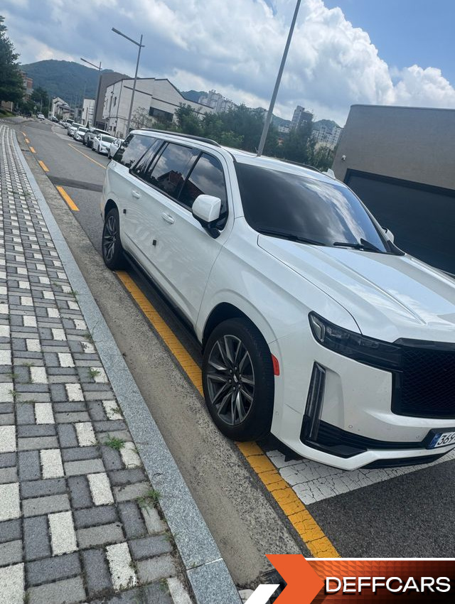 Cadillac ESCALADE 6.2 ESV ESV Sports Platinum купить на сайте DeffCars
