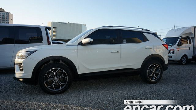 Ssangyong KORANDO Gasoline 1.5 2WD C7 купить на сайте DeffCars