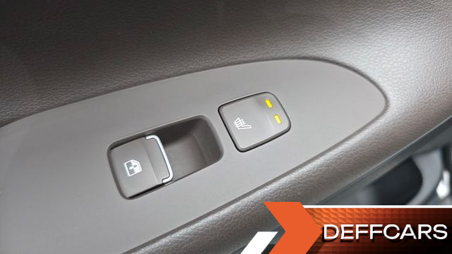 Hyundai GRANDEUR 2.5 Premium Choice купить на сайте DeffCars