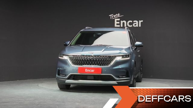 Kia CARNIVAL 9-Seater Signature купить на сайте DeffCars