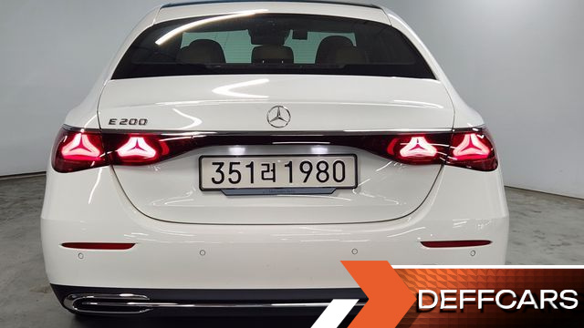 Mercedes E-CLASS E200 Avantgarde купить на сайте DeffCars