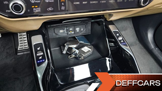 Kia SORENTO HEV 1.6 2WD Gravity купить на сайте DeffCars