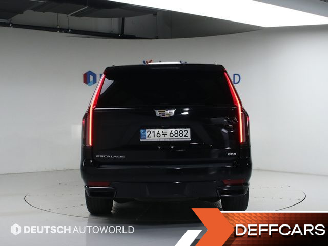 Cadillac ESCALADE 6.2 ESV ESV Sports Platinum купить на сайте DeffCars
