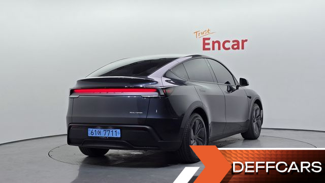Tesla MODEL Y Long Range AWD купить на сайте DeffCars
