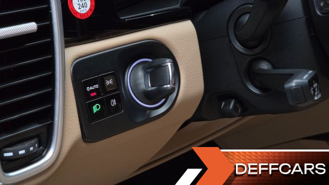 Porsche CAYENNE 3.0 купить на сайте DeffCars