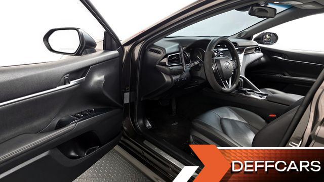 Toyota CAMRY 2.5 купить на сайте DeffCars